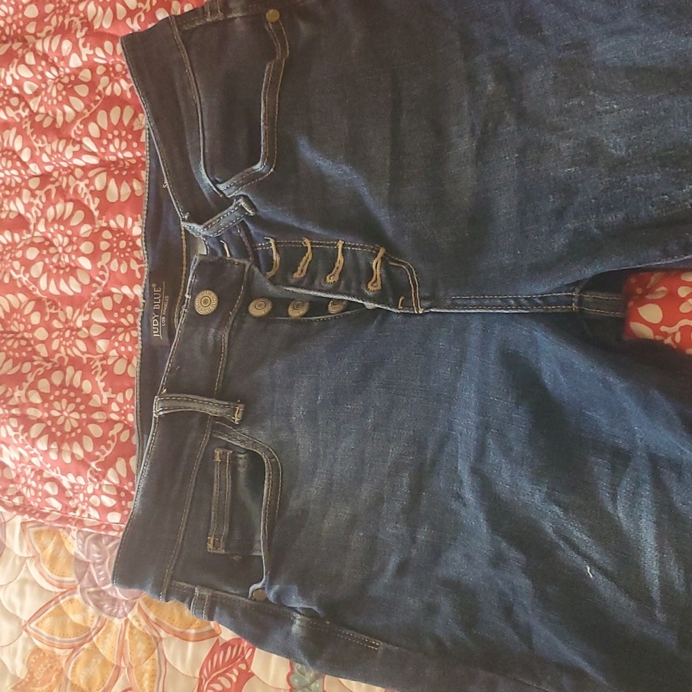 Women’s Judy Blue Skinny Fit Jeans Size 9/29 like new. Button Fly.